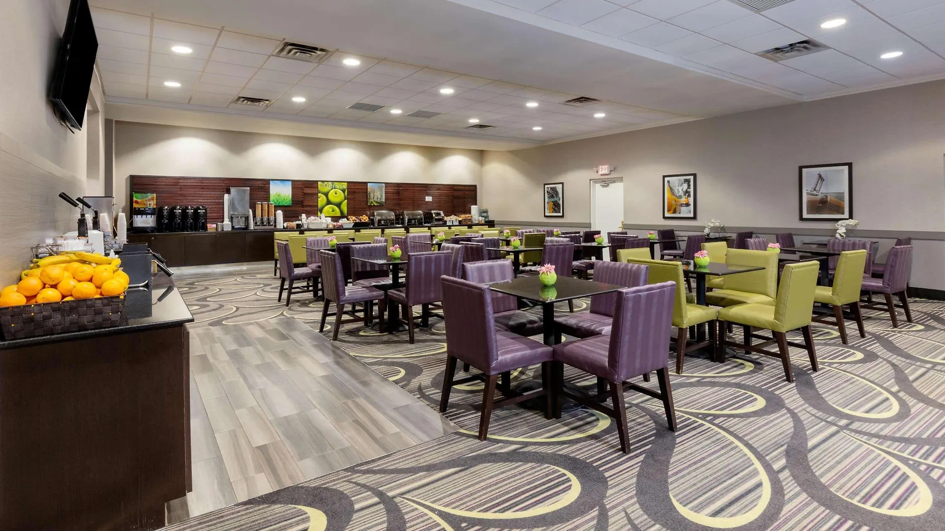 *** Hotel La Quinta By Wyndham Clifton/Rutherford United States