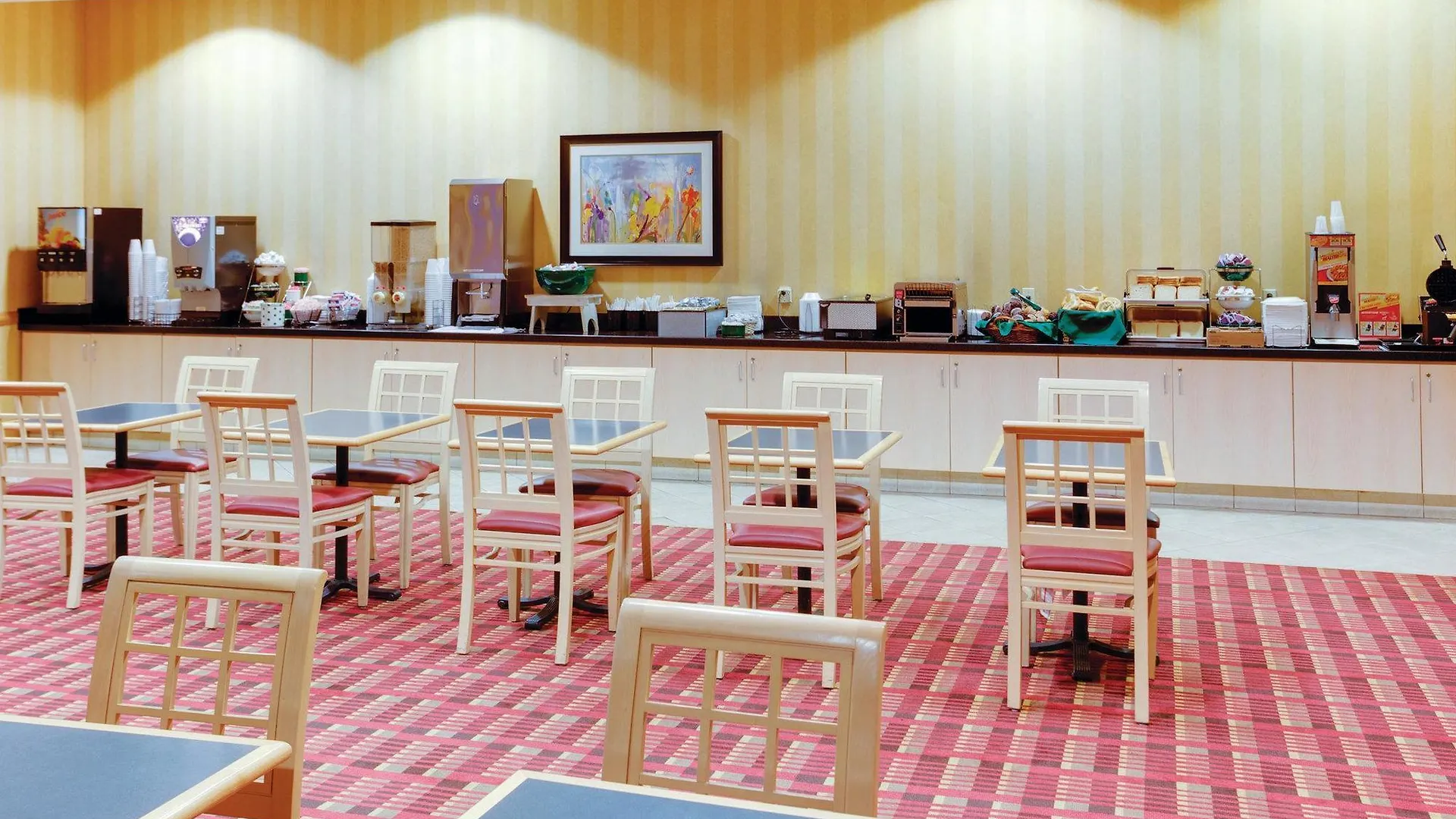 La Quinta By Wyndham Clifton/Rutherford Hotel