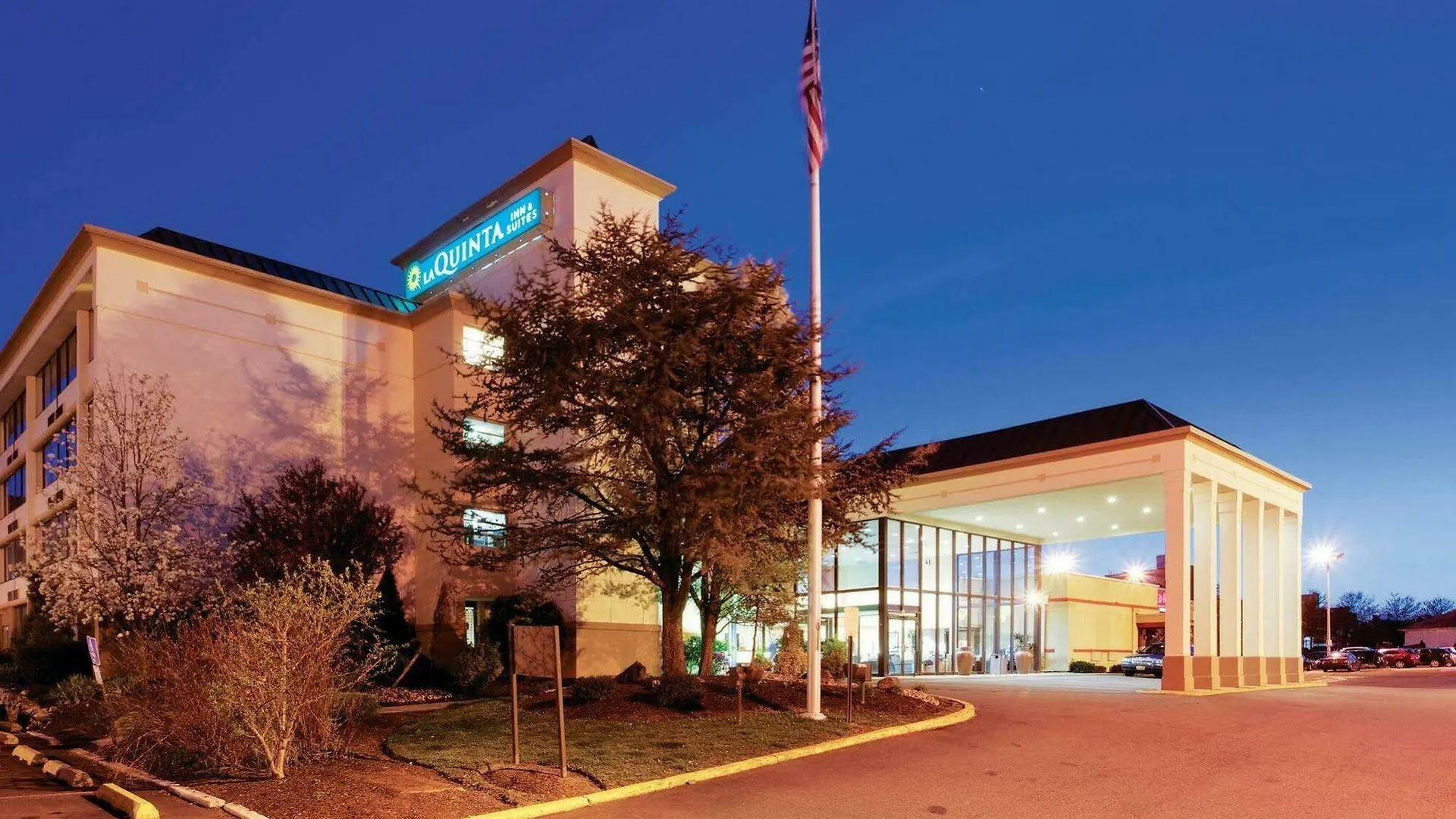 La Quinta By Wyndham Clifton/Rutherford Clifton